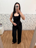 Conjunto minimalista elegante