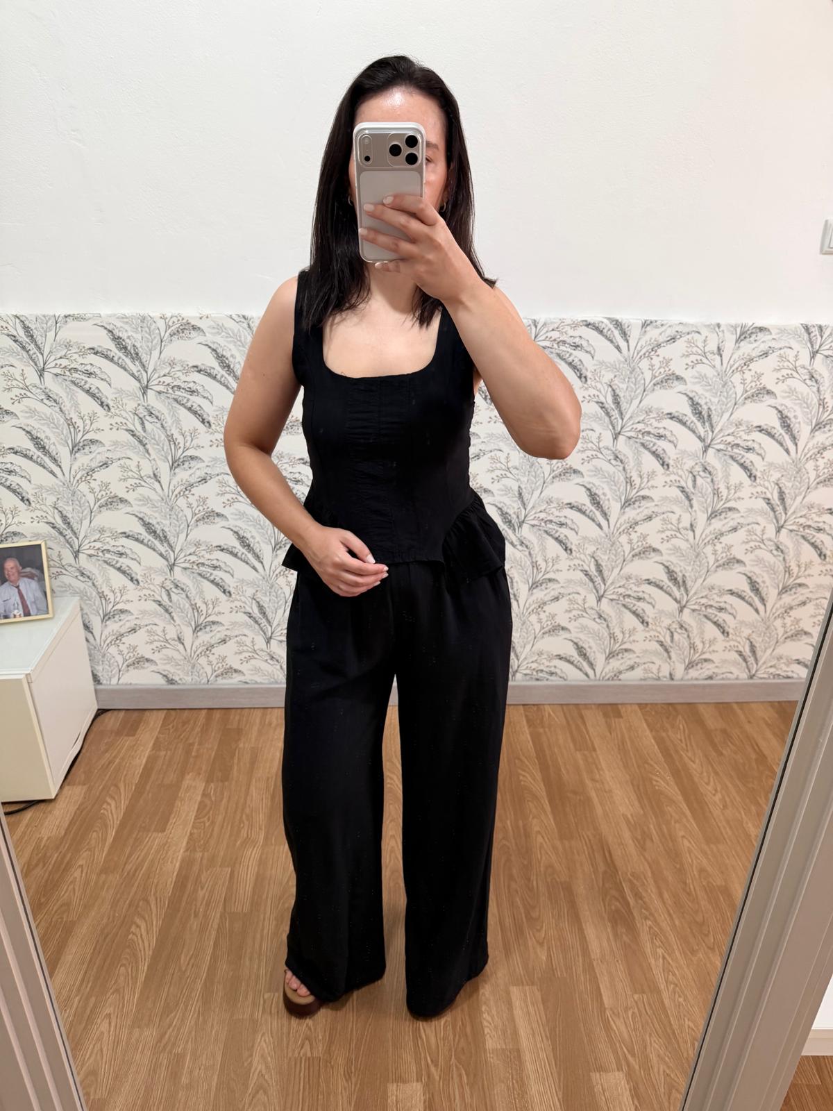 Conjunto minimalista elegante